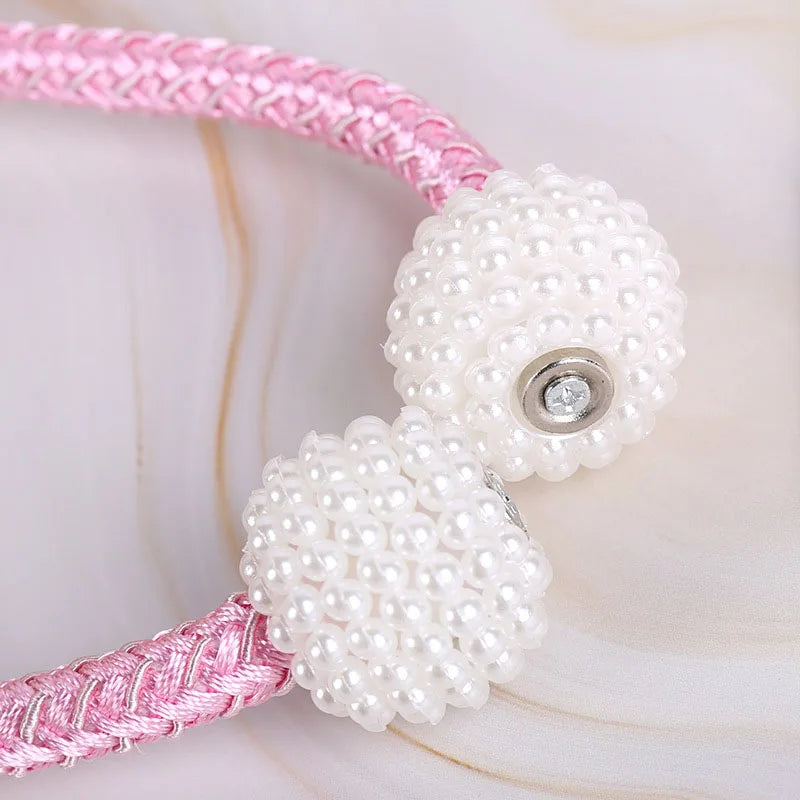 boucles rideau blanches adhésif moderne élégantes variées couleurs blanc bleu gris rose beige doré
