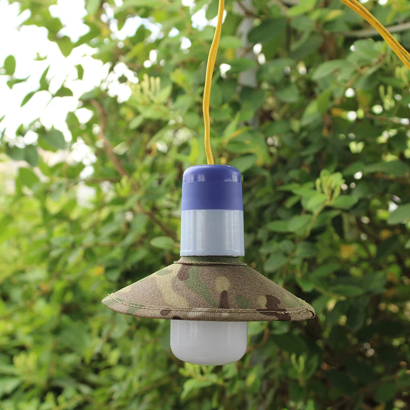 cache lampe camouflage moderne opacité vert beige marron imprimé intérieur extérieur camping jardin