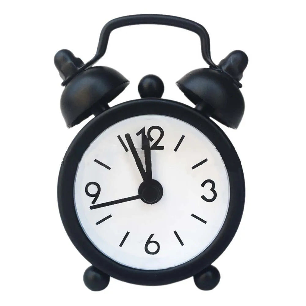 horloge réveil circulaire aiguille classique vintage métal rose rouge blanc bleu violet