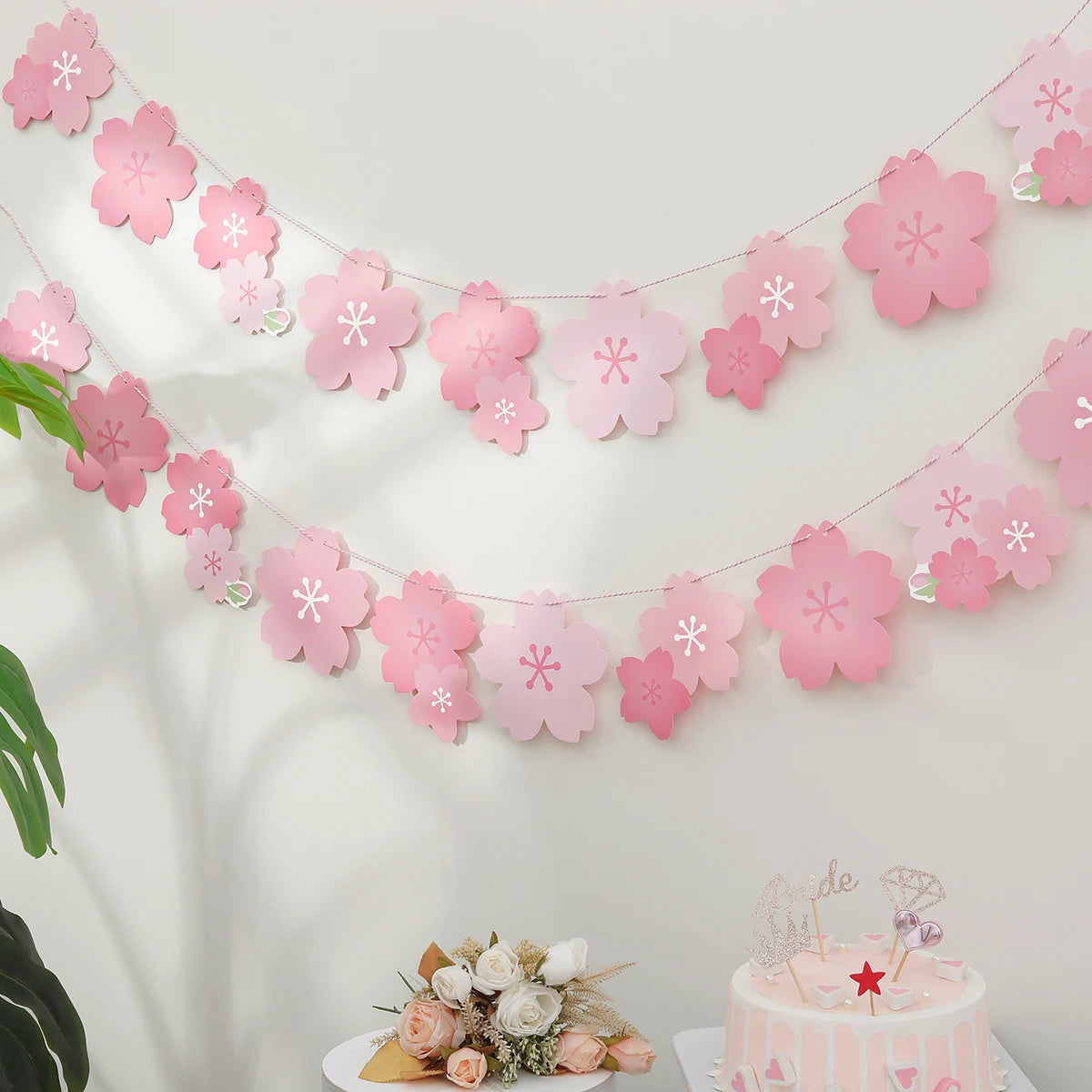 guirlande décorative fleurs cerisier papier rose blanc festif japon gradient