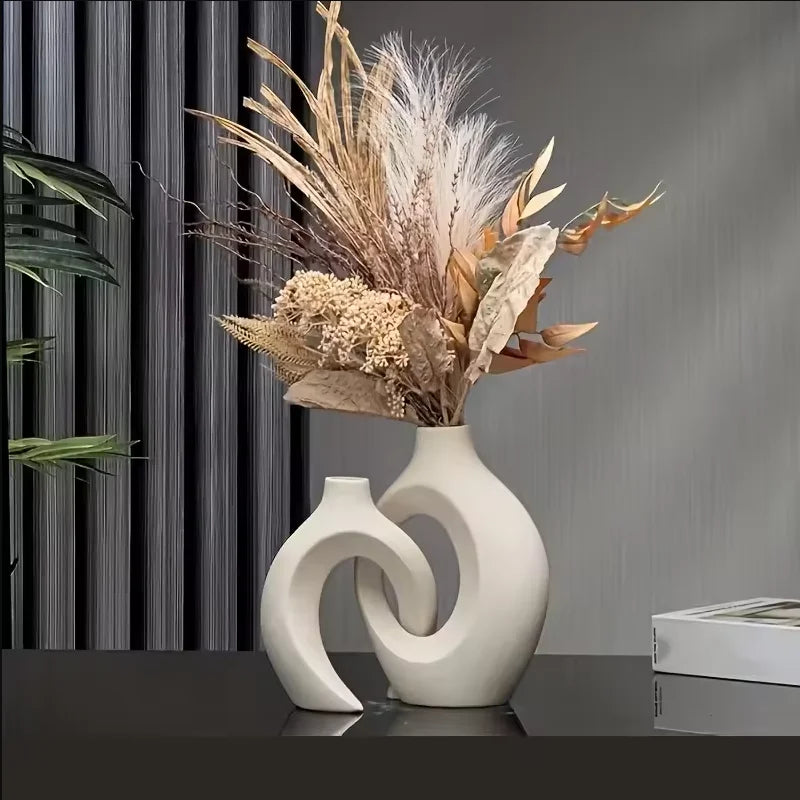 vases decoratifs blanc minimalistes sculpturaux fleurs artificielles inclusion moderneintérieur decoration