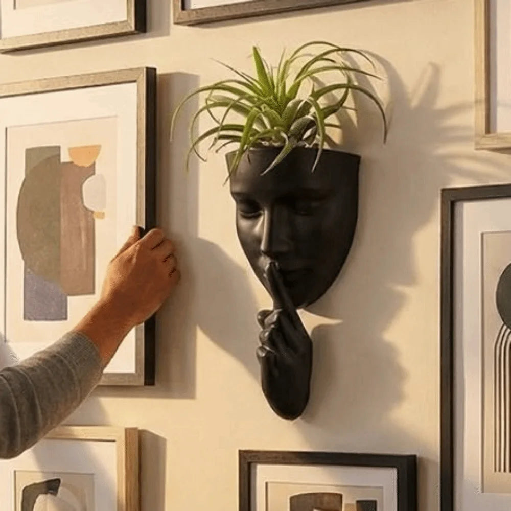 Cache plantes mural masque blanc beige noir texture granuleuse moderne sculptural adhésif succulente