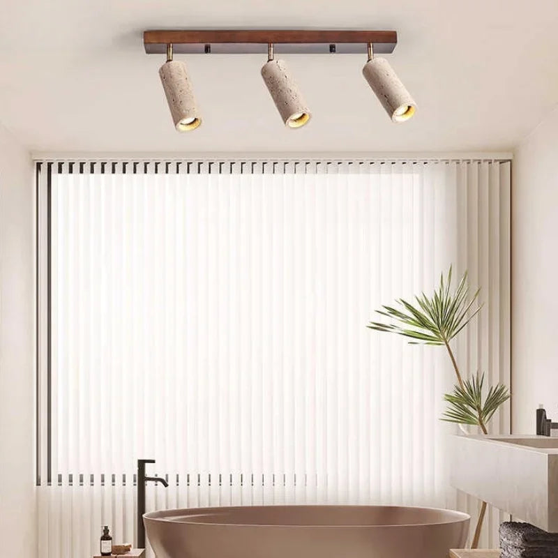 plafonnier moderne quatre lampes bois naturel finition minimaliste quatre ampoules E27