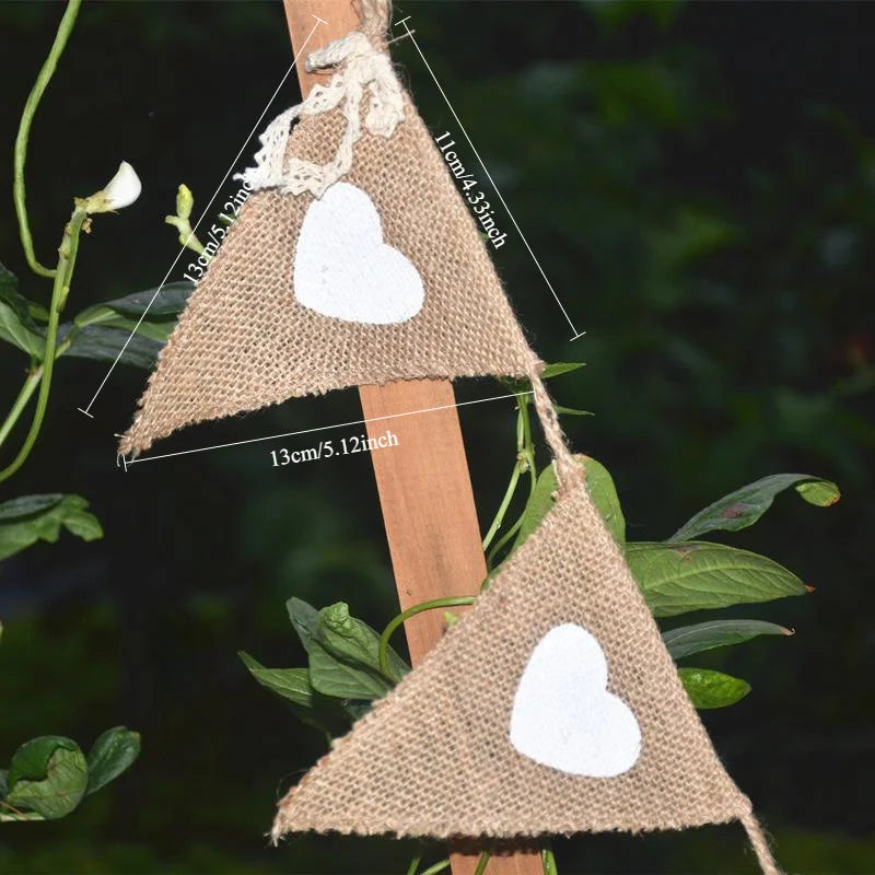 guirlande fanions marron coeurs blancs tissu burlap rustique mariage anniversaire décoration festive