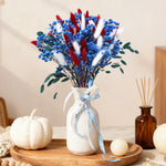 bouquet dried flowers rouge blanc bleu vert feuilles fleurs plumes ruban bleu naturel rustique