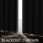 Rideau occultant noir pour une réduction optimale du bruit, parfait pour améliorer l'isolation sonore de votre pièce. Idéal pour les chambres, il offre une obscurité totale pour un meilleur sommeil.