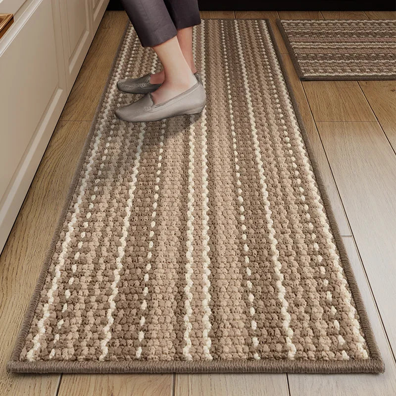 tapis cuisine moderne gris noir blanc rayures horizontales antidérapant lavable sol maison