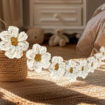 guirlande décorative fleurs crochetées blanc jaune bohème champêtre enfantin living room mariage birthday party