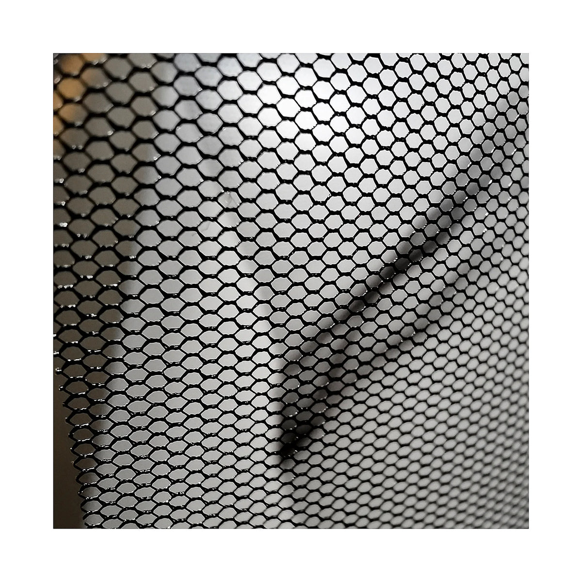 tissu maille hexagonale polyester transparent noir blanc bricolage décoration fond scène respectueux environnement minimaliste