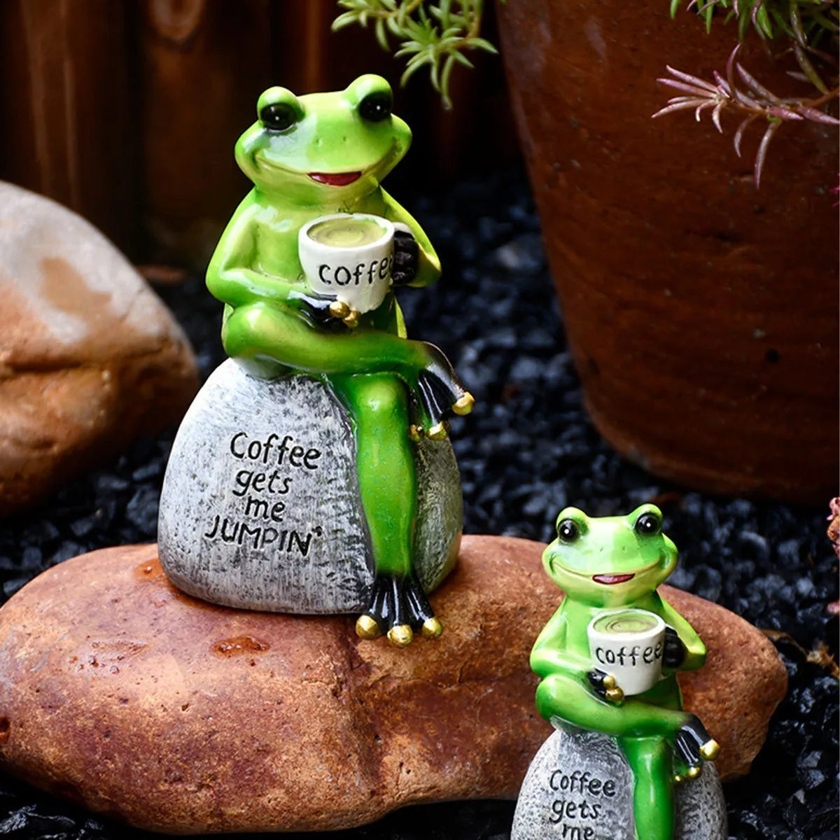 statue grenouille résine verte humour décoration intérieur extérieur noël anniversaire mariage