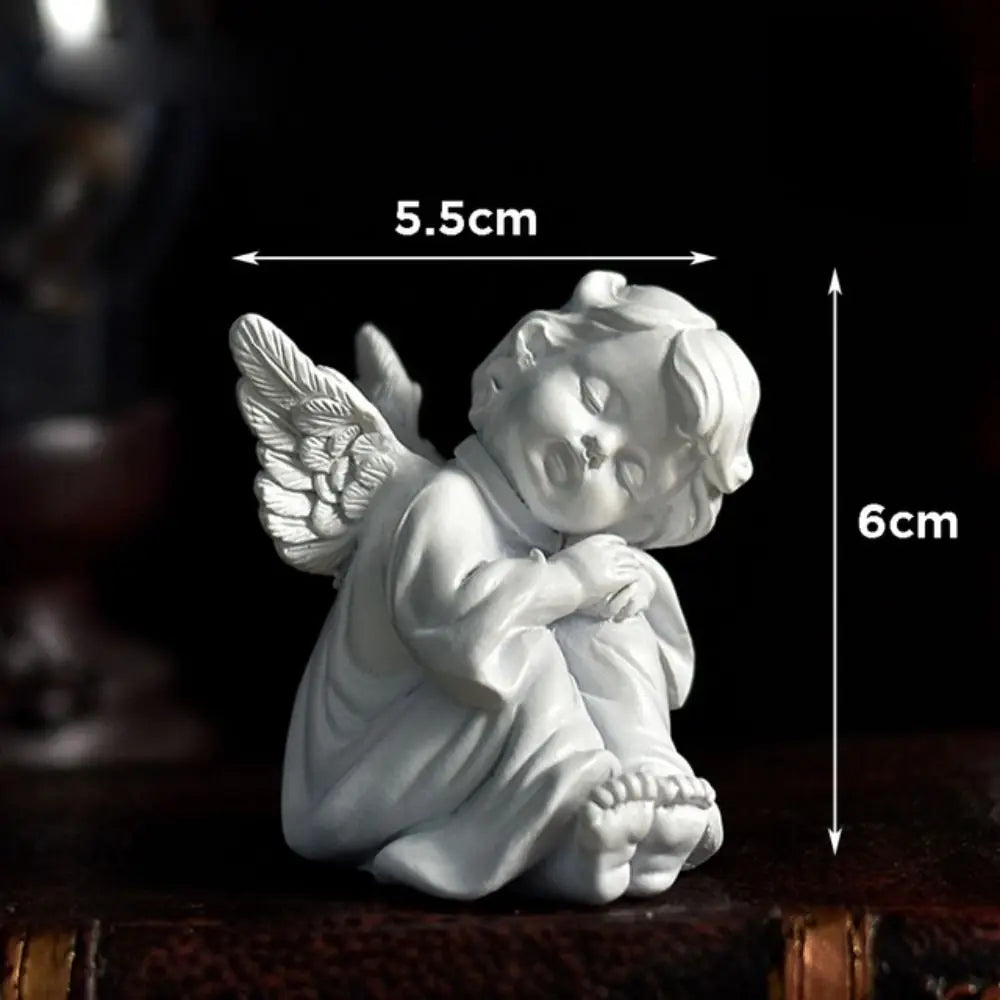 statuette ange résine blanche texture fine classique détails sculptés ornement