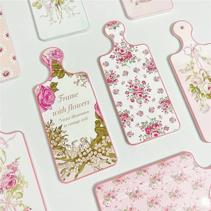 planche découper céramique vintage fleurs roses motifs géométriques blanc roseclair