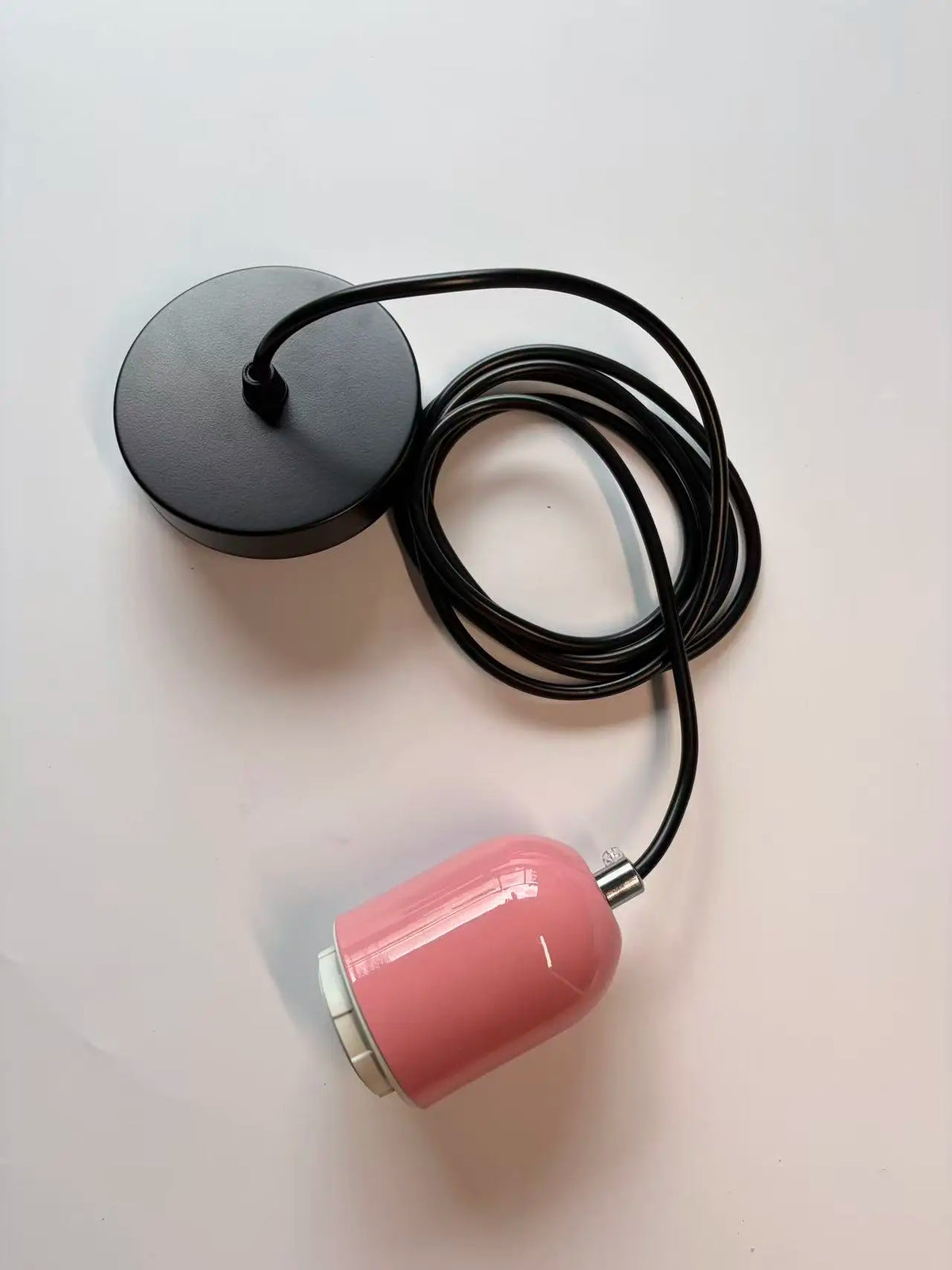 support ampoule suspendu moderne vert rose rouge jaune beige fer câble socle e27 unique