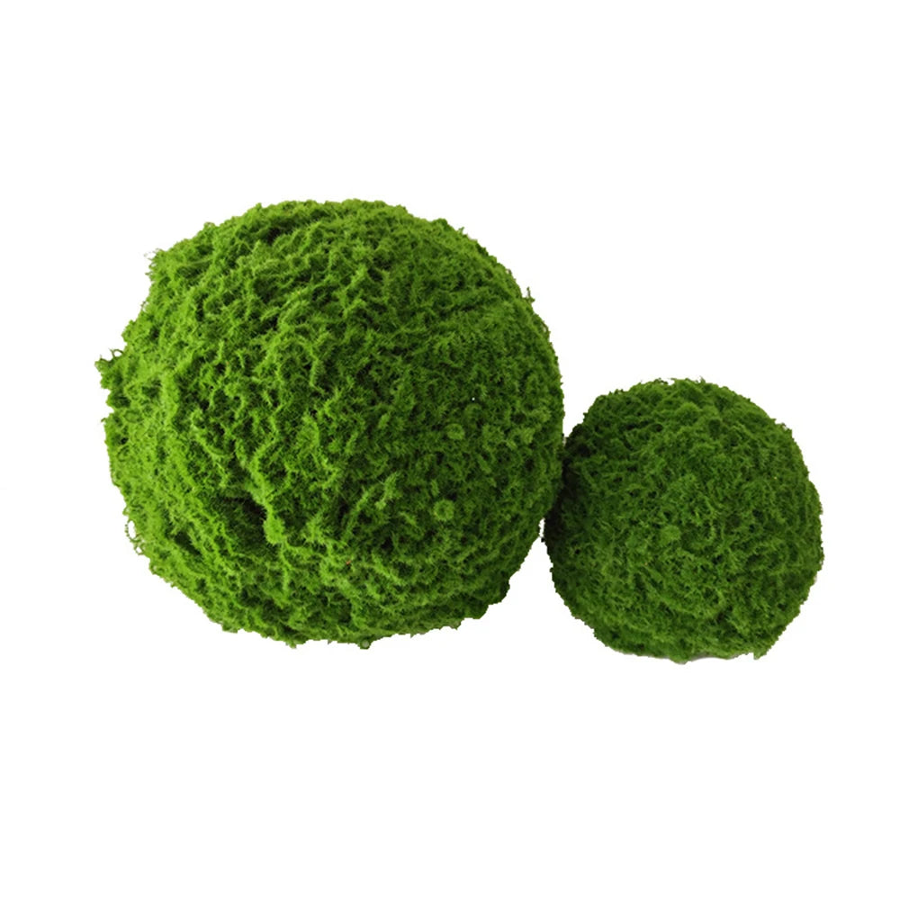 décoration extérieure boules mousse artificielle herbe naturelle accrochées vert texture