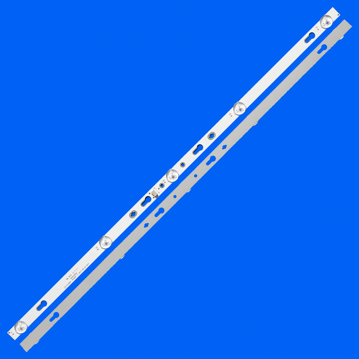 ruban lumineux led blanc moderne certification 30x15230034 tclj32005 zcz2046 étiquette technique