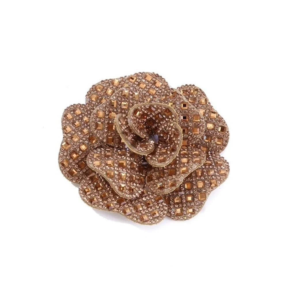 broches fleurs relief strass couleur bleue rose marron adhésif élégantes vêtements accessoires mode classiques