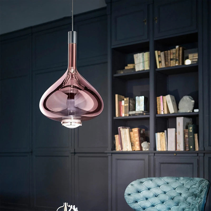 lampe suspendue moderne rose transparent fumé gris goutte forme allongée industriel fil apparent métal