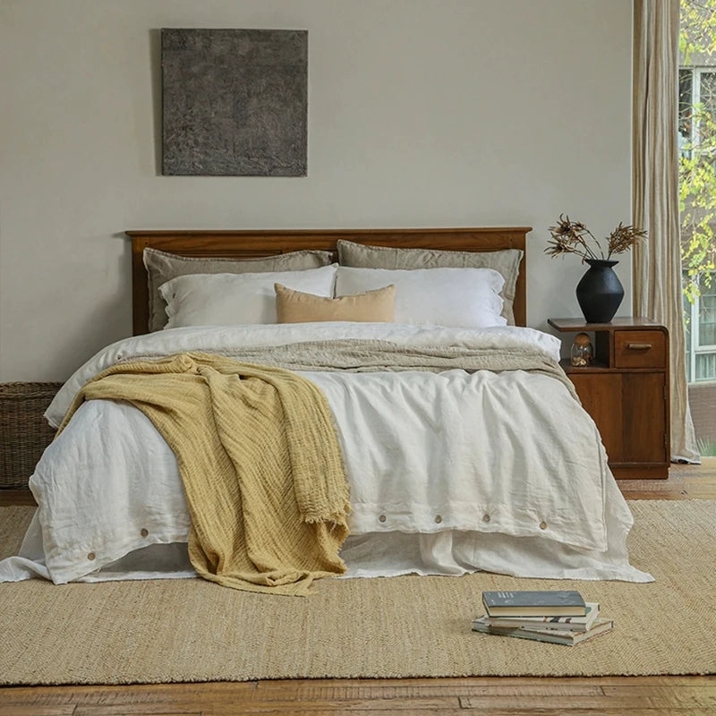 Housse de couette noire avec bouton discret