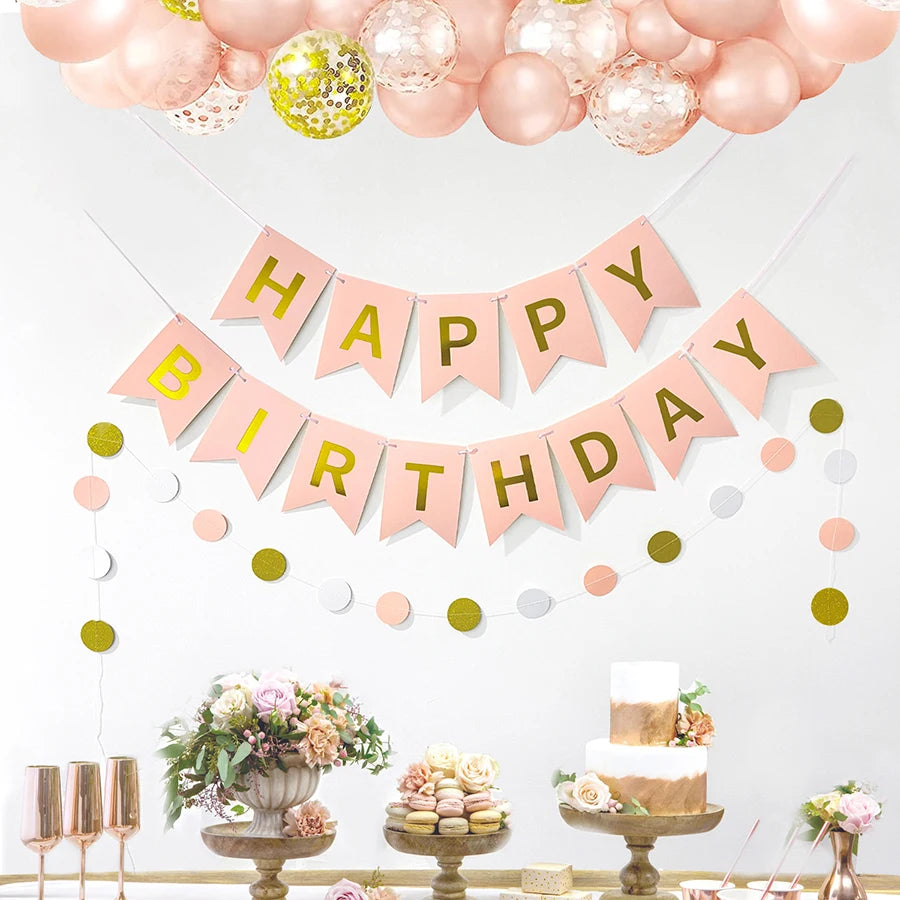 décoration anniversaire fille bannière happy birthday guirlande cercles ballons roses dorés fleurs gâteau cupcakes
