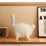 statuette chat blanc brun terre cuite texture rugueuse moderne minimaliste