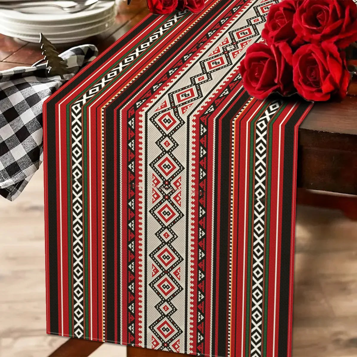 nappe ethnique géométrique rouge noir blanche verte beige table fête polyestrelin opaque semiTransparent traditionnelle