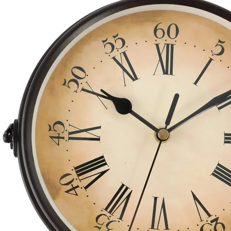 horloge murale classique vintage marron foncé cadran beige chiffres romains double sangle métallique