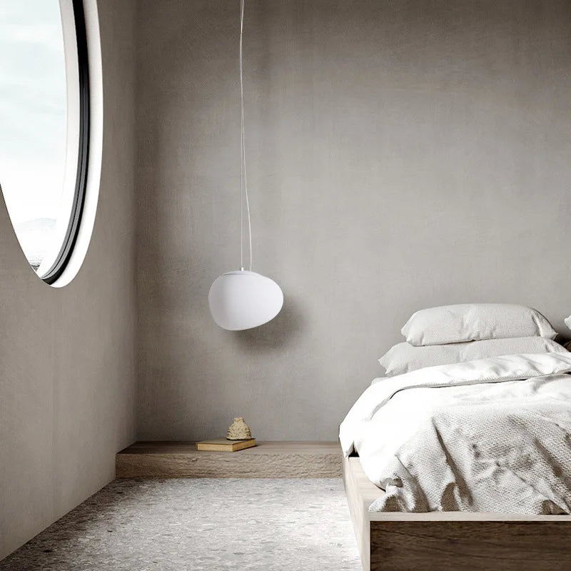 luminaire suspension moderne blanc verre opacité ronde câble fixation éclairage chambre salon étude