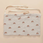 sac rangement lit bébé coton coeurs dorés gris simple double poche fixation ruban