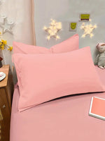 taies d'oreiller lisses polyester coton gris bleu rose blanc modernes literie décoration chambre voyage