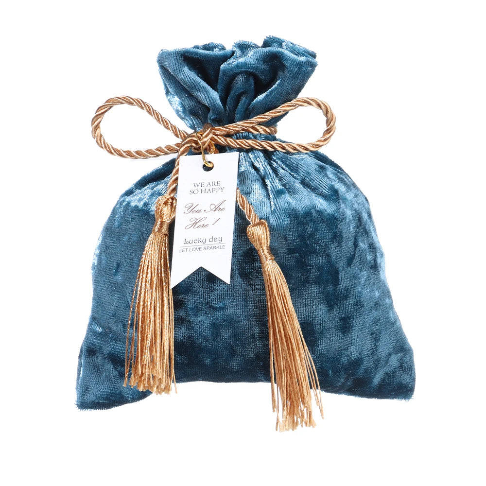 sac bonbons velours rouge rose bleu gris doré classique pompons ruban noué