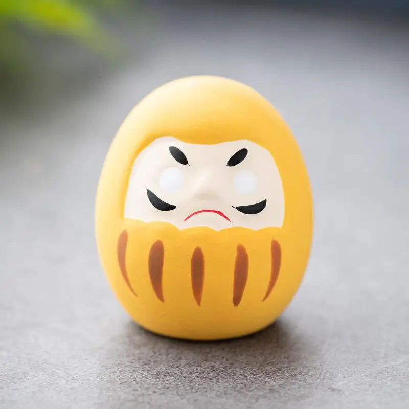 statuette japonaise daruma orange rouge noir vert violet rose blanche bonheur traditionnelle maison