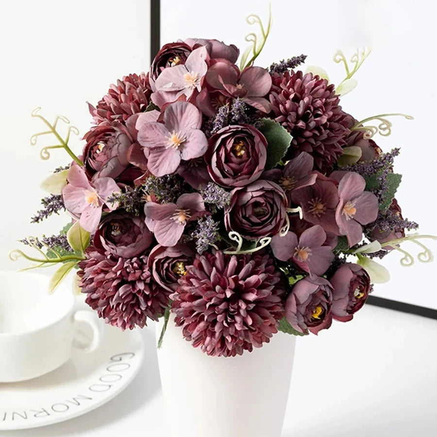 décoration intérieure bouquet fleurs artificielles modernes variées couleurs violet orange rose gris élégantes