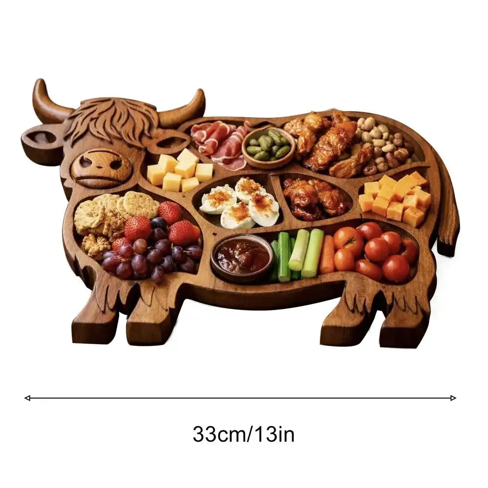 plateau charcuterie bois naturel taureau traditionnel fromage viande fruits légumes sauces