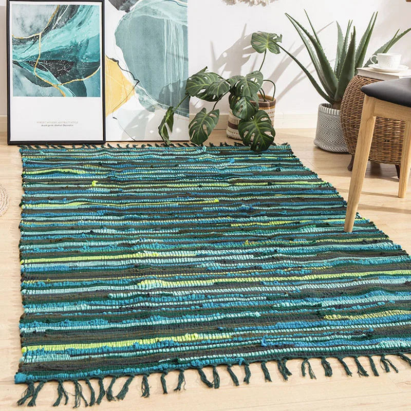 tapis boho ethnique marron beige noir bleu vert gris blanc multicolore rayures horizontales franges