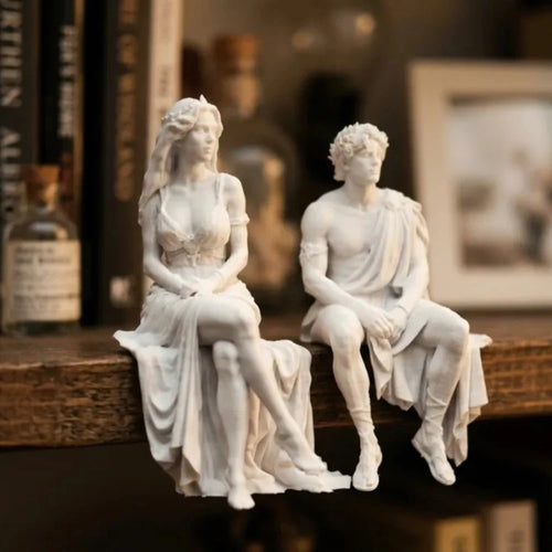 statuette couple antique assis blanc drapé details sculptures grecques decoration classique mythologique figurine historique