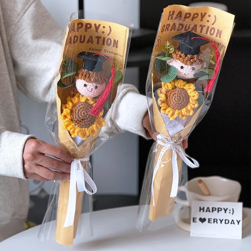 Bouquet pâte modeler graduation figurine diplômé fleur tournesol ruban blanc décor maison thèmes créatifs