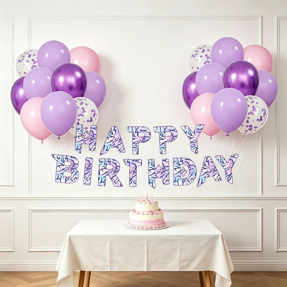 guirlande lettres birthday violet blanc moderne graphique confettis ballons gâteau assiettes verres