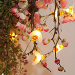 guirlande lumineuse abeilles fleurs blanc orange moderne clips led chambre cour festive