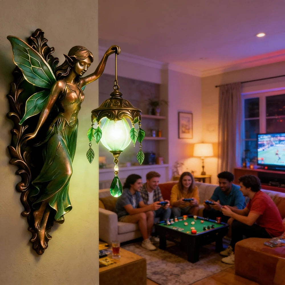 lampe murale mythologique sculptée personnages feuilles verre translucide bronze verte decorative fantastique