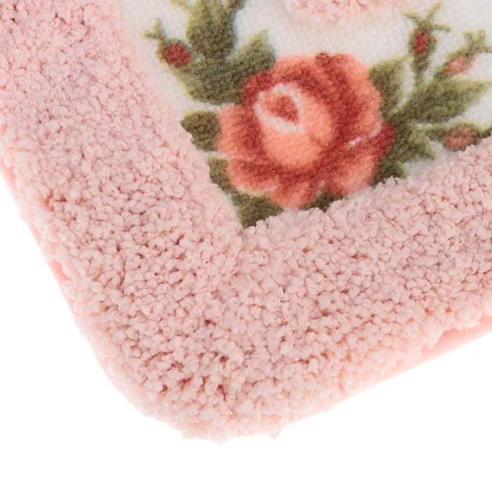 tapis rose fleurs polyester antidérapant classique doux moelleux salle bain vintage