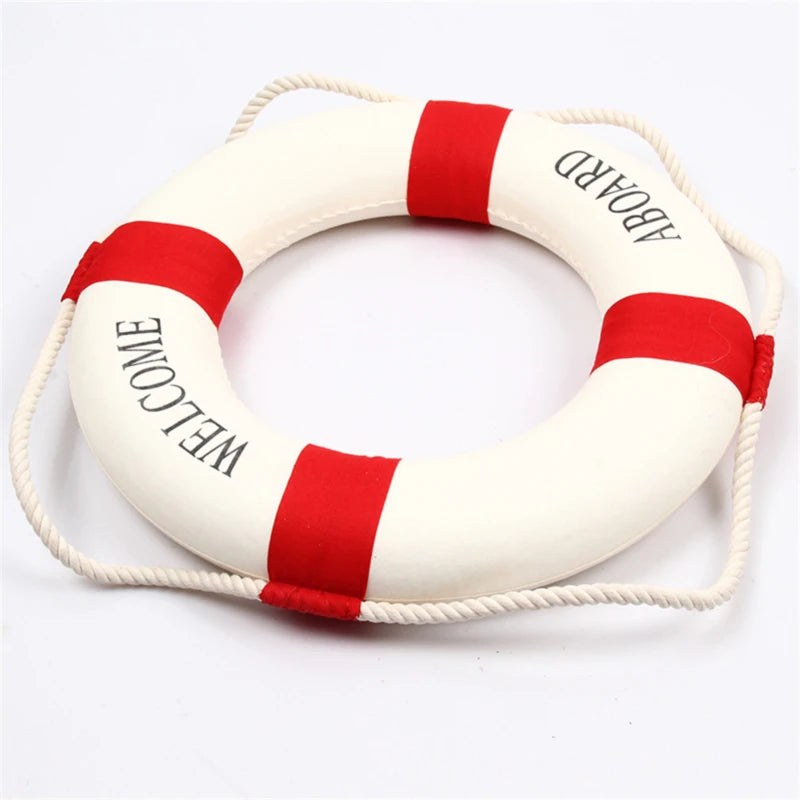 bouée sauvetage nautique décorative textile rouge bleu marine motif bandes diagonales durable maison salon