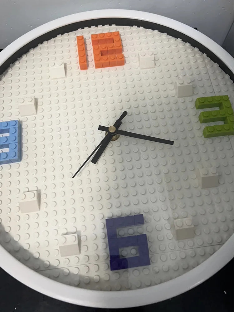 horloge murale circulaire dessin animé aiguille plastique couleur brique moderne décoration enfant chambre sáng