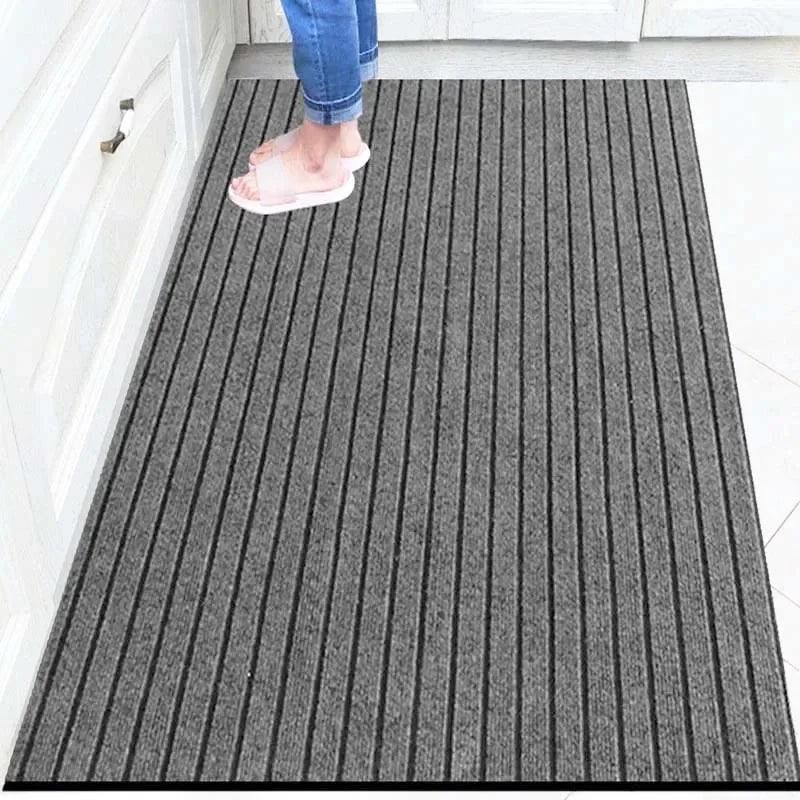 tapis sol antidérapant imperméable résistant corrossion antibactéries rayées moderne gris noir