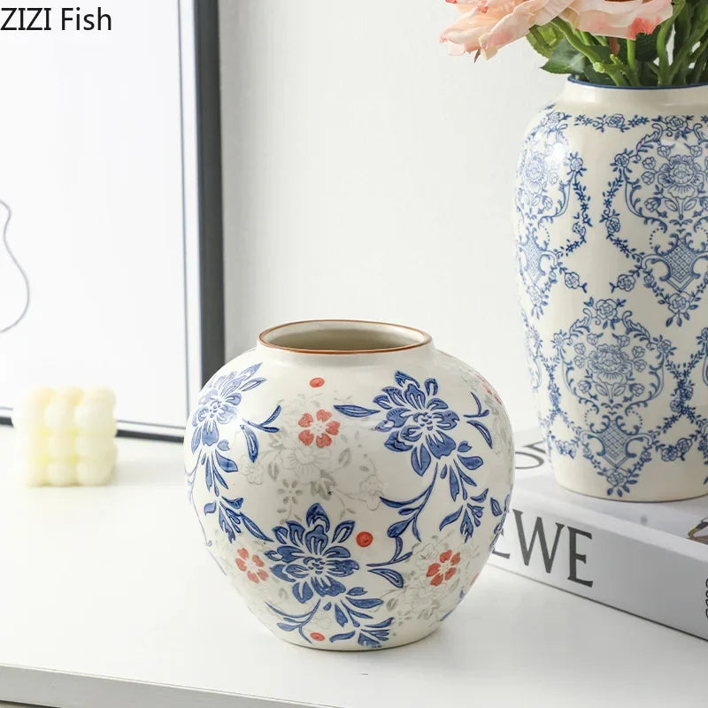 vase classique porcelaine fleurs blanc rouge bleu vert marron decoration table floral