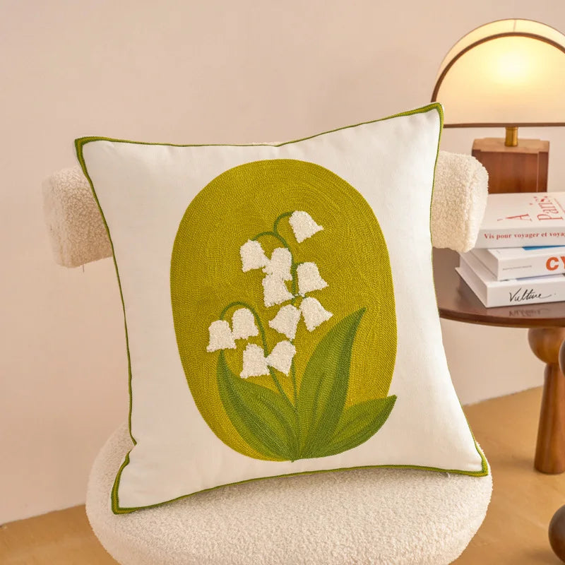 housse coussin décorative motif floral brodé moderne canapé salon lit maison blanc