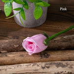 décoration intérieure bouquet roses artificielles blanc rose bleu violet classesiques feuilles verte mariage anniversaire
