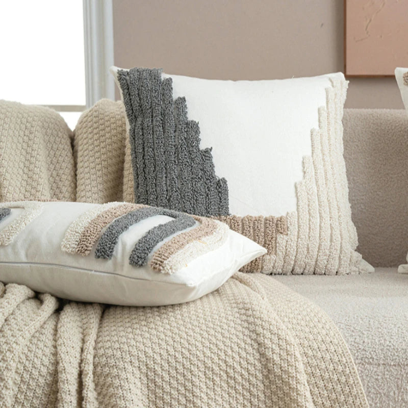 coussin géométrique moderne polyester gris beige amovible lavable contemporain decoration interieur tufter boheme