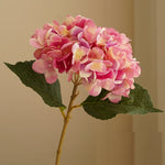 bouquet artificiel hortensia vert clair blanc rose pâle bleu clair moderne minimalisteintérieur decoration