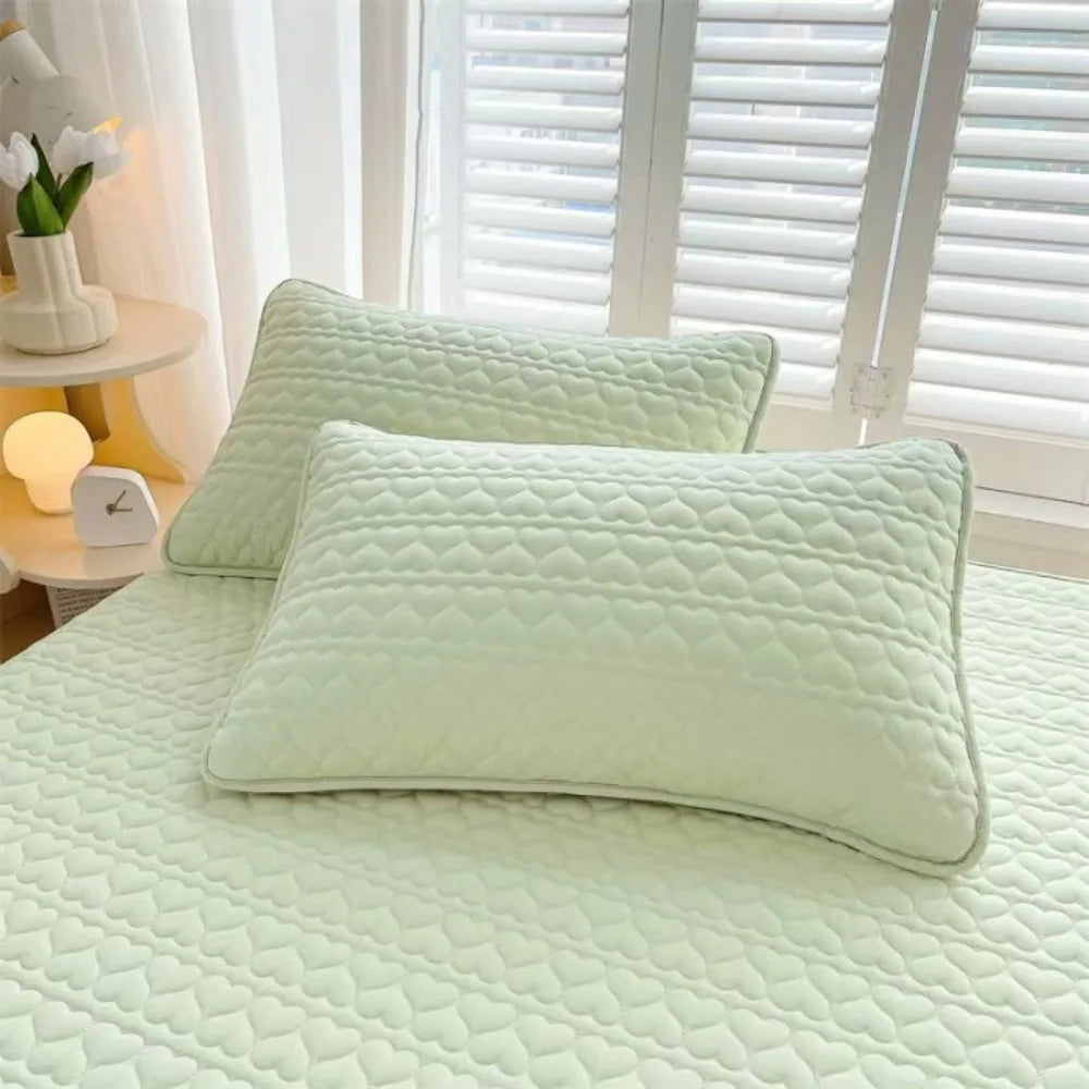 housse coussin imperméable anti acariens polyester coton motif géométrique gris clair contemporain fixations dimensions