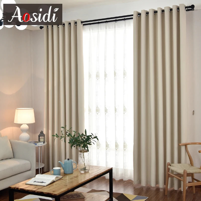 Rideaux occultants élégants et modernes pour la chambre et le salon
